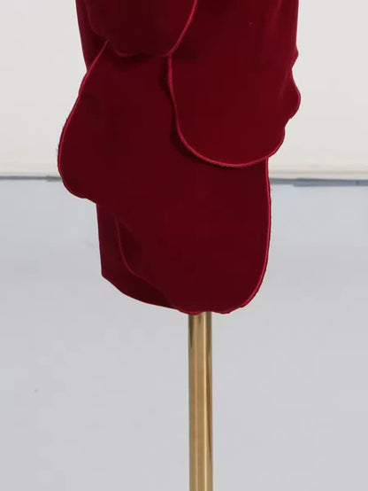 فستان احمر ملكي مع اكمام